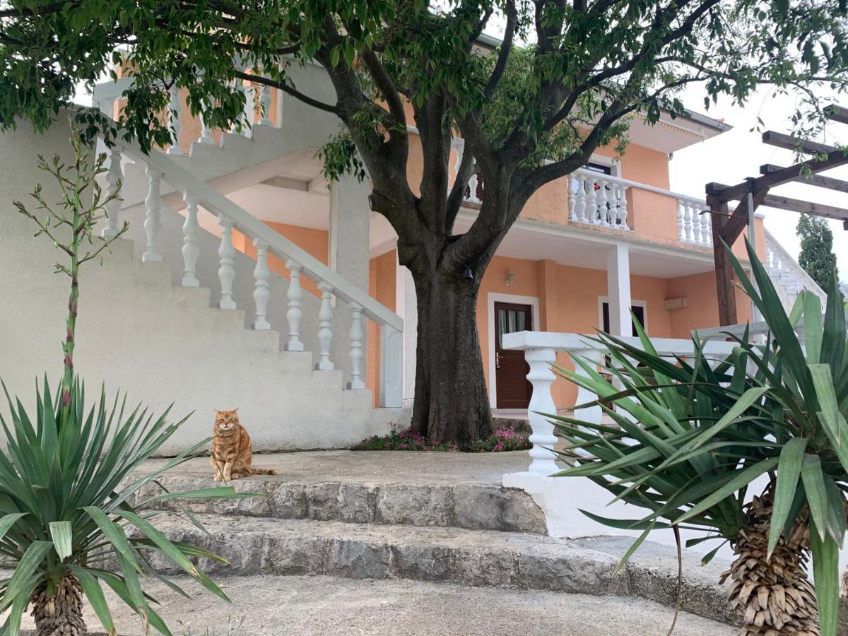Apartmani Spomenka Seline Esterno foto