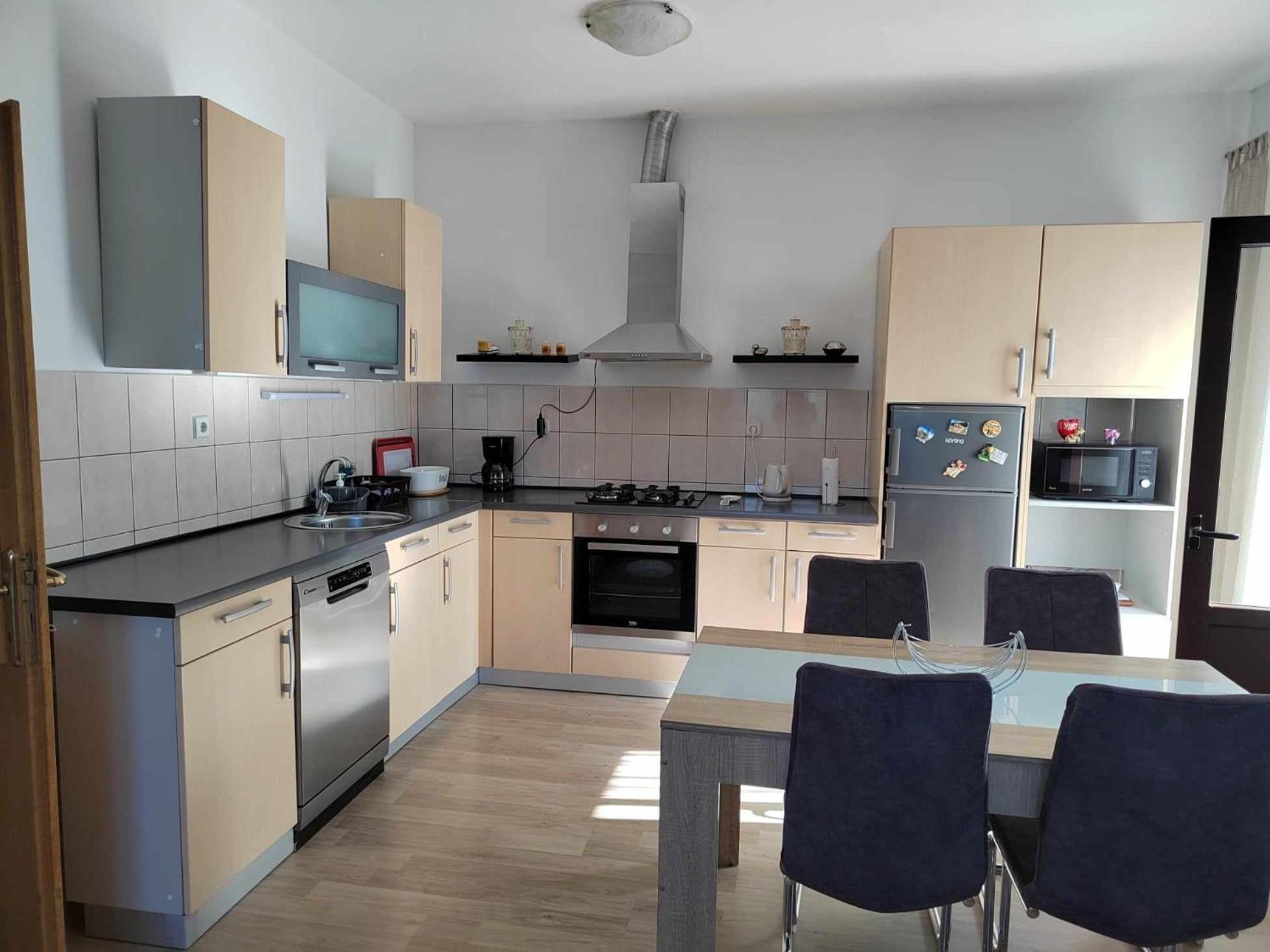 Apartmani Spomenka Seline Esterno foto