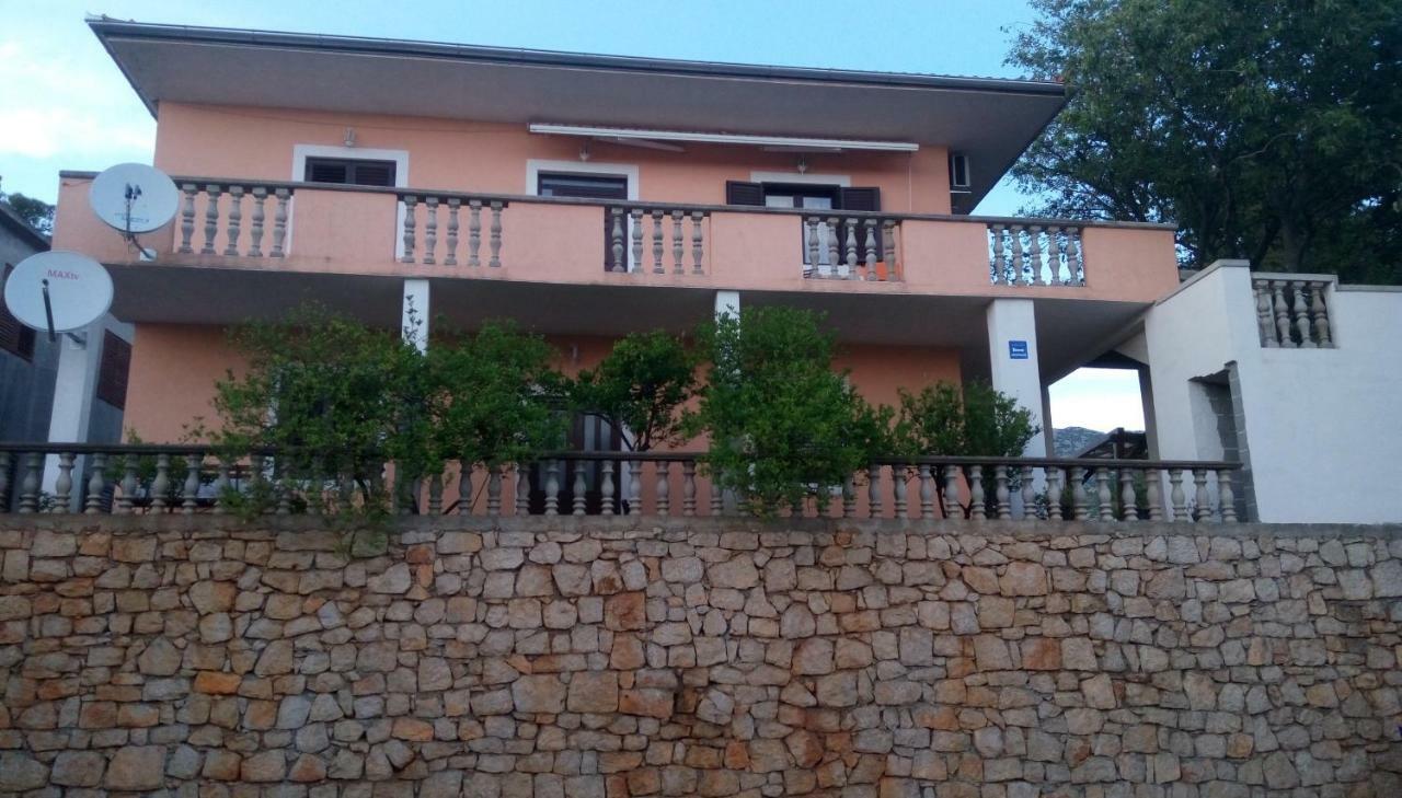 Apartmani Spomenka Seline Esterno foto