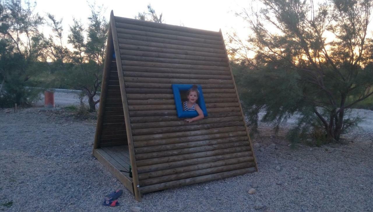 Apartmani Spomenka Seline Esterno foto