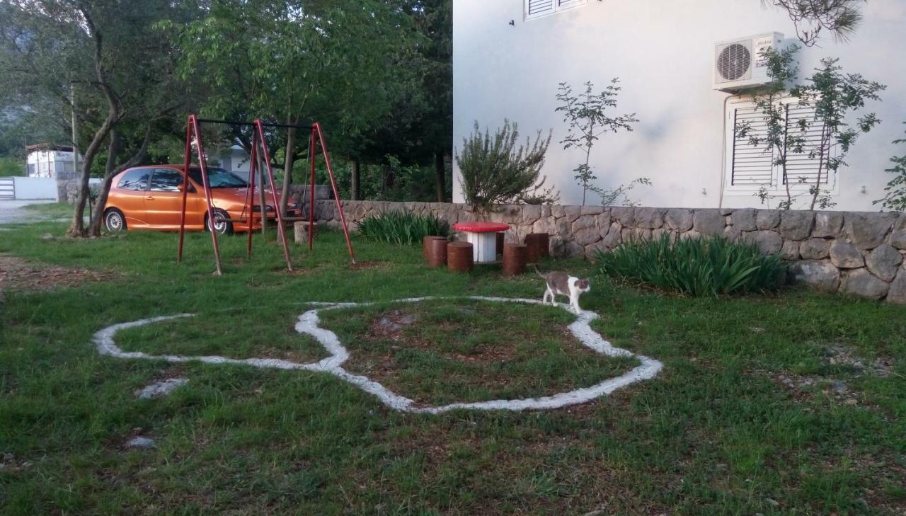 Apartmani Spomenka Seline Esterno foto