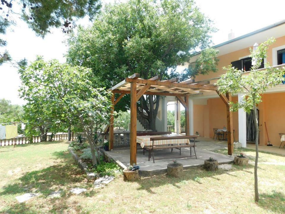 Apartmani Spomenka Seline Esterno foto